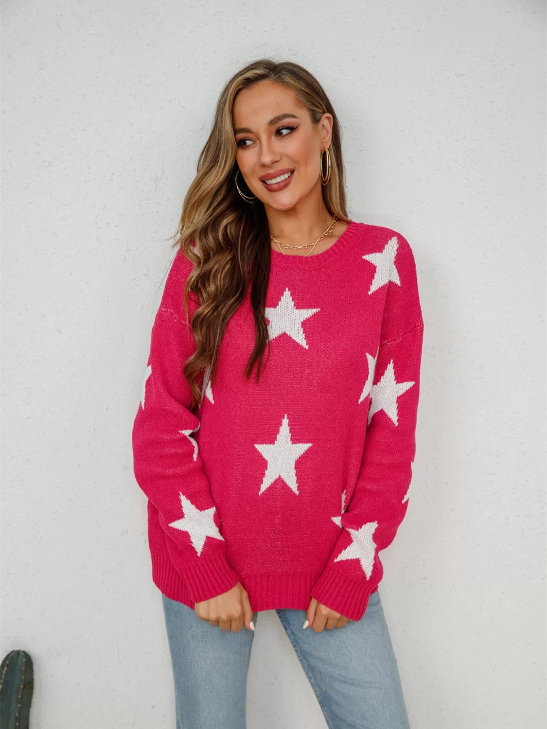 Celebrate America in style this Fourth of July with our Star Round Neck Dropped Shoulder Sweater – perfect for Independence Day festivities and patriotic gatherings