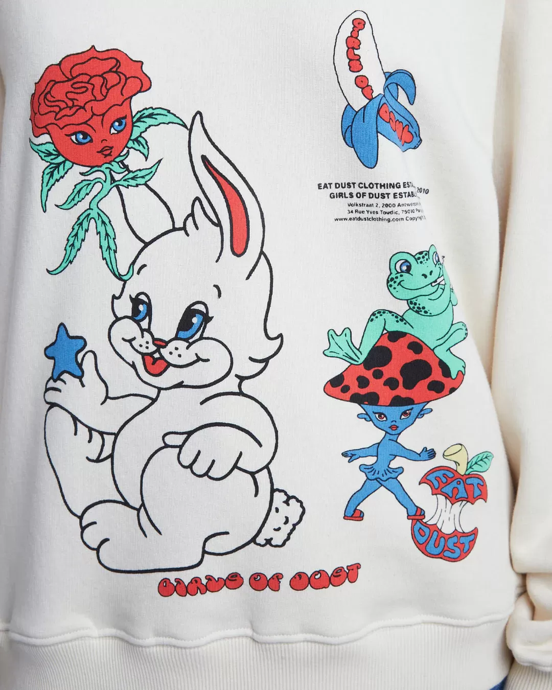 EAT DUST / GIRLS OF DUST Bunny Basic Milk Sweatshirt