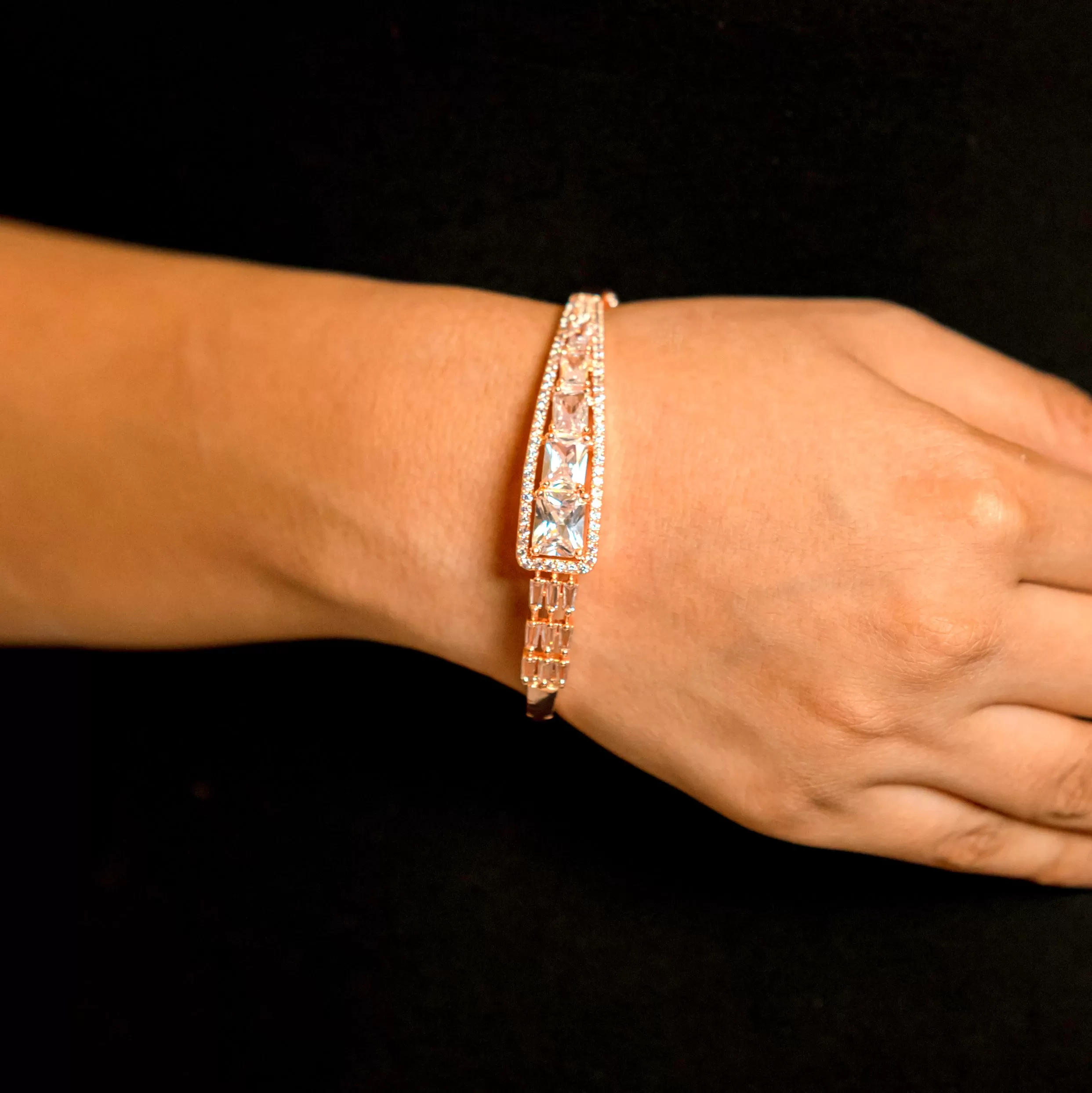 Enchanting White Rose Gold Bracelet