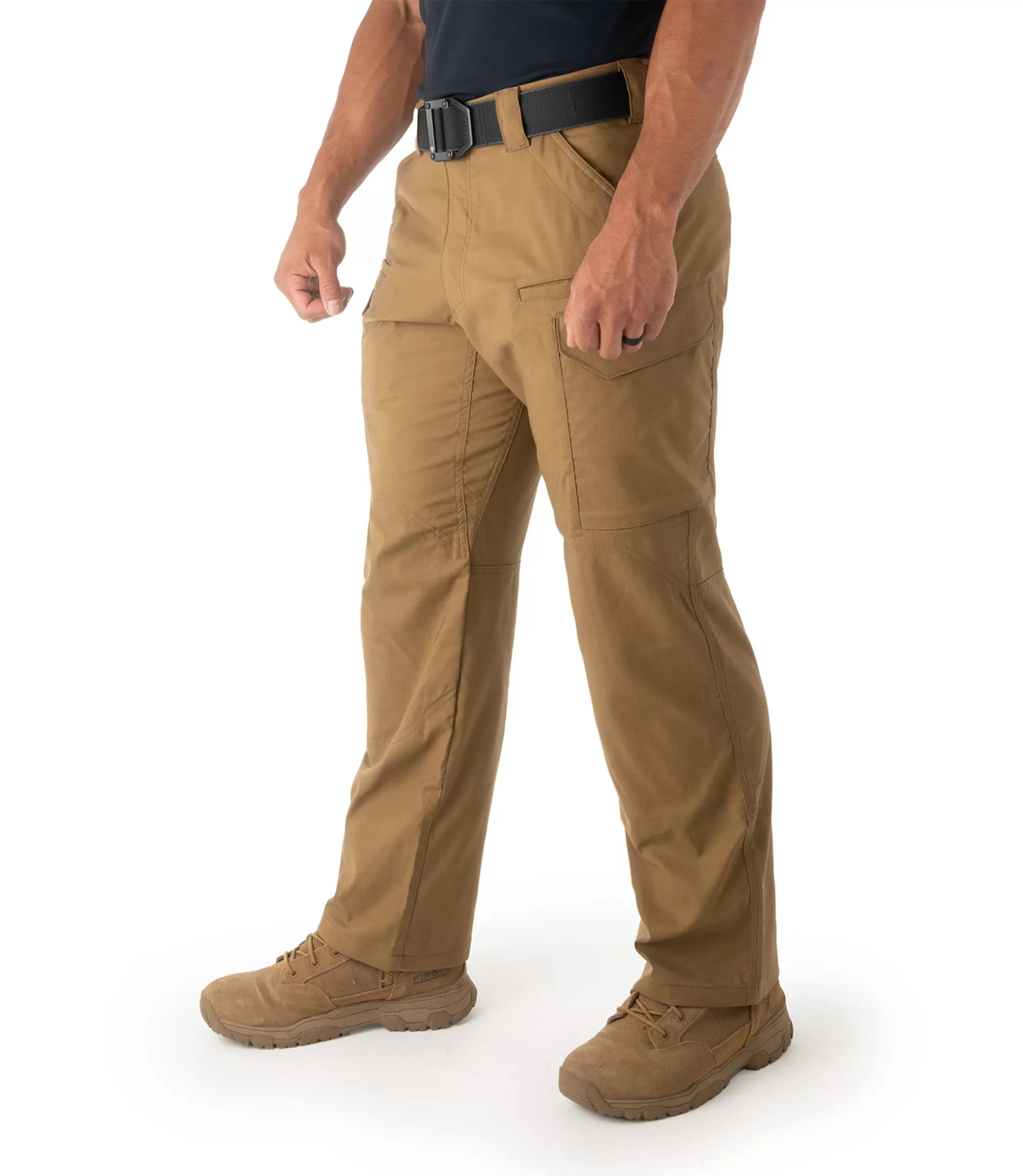 Men's V2 Tactical Pants / Coyote Brown