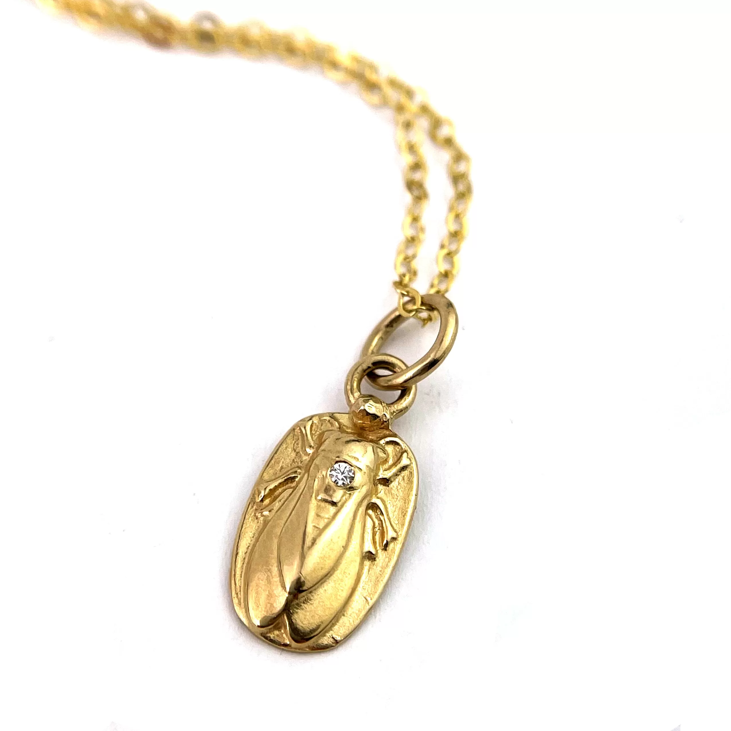 Petite Cicada w White Diamond - 14k Gold