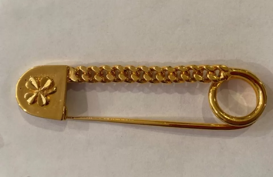 Rare Vintage Chanel Gold Chain Shamrock Kilt Safety Pin